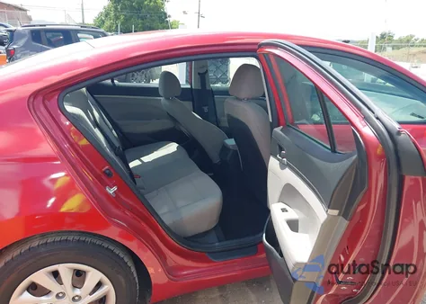 2019 Hyundai Elantra Se from USA, damaged, VIN 5NPD74LF7KH484758